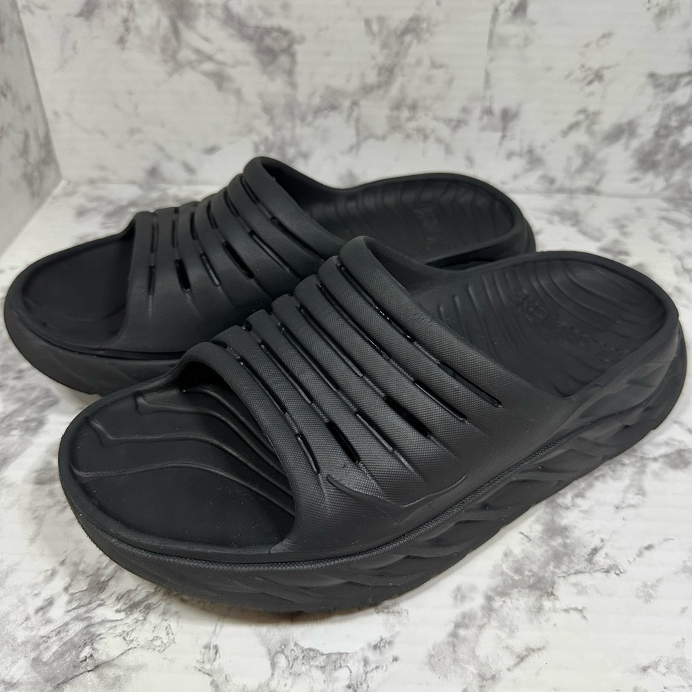 Womens Hoka Flip Flips Size 9